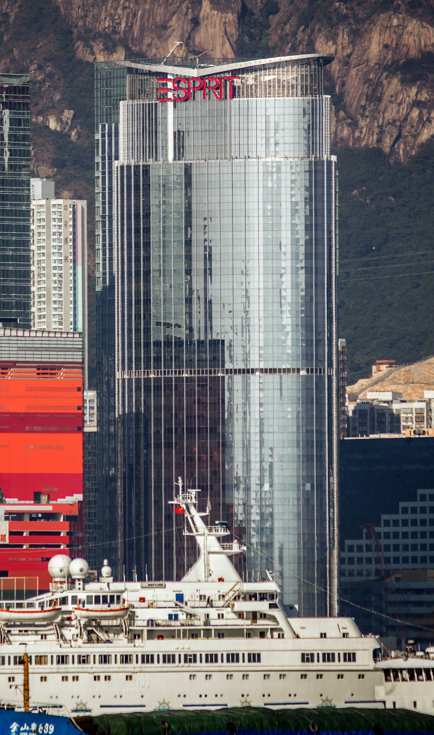 Enterprise Square Tower 3, Hong Kong - View from Hong Kong Island. © Mathias Beinling